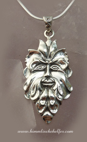 gruener_201011_mann_schmuck.jpg